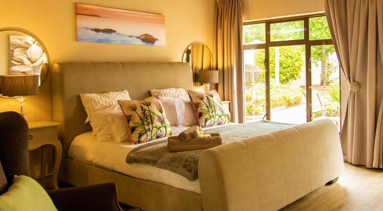 2 On Lismore Guesthouse Tokai Exteriör bild