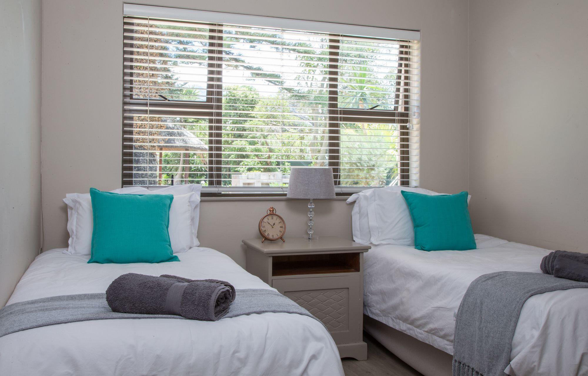 2 On Lismore Guesthouse Tokai Exteriör bild