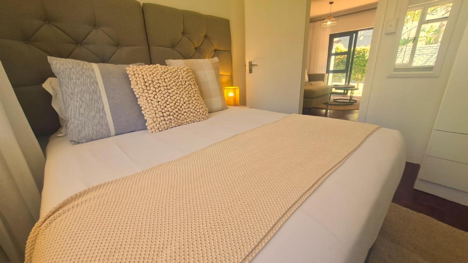 2 On Lismore Guesthouse Tokai Exteriör bild