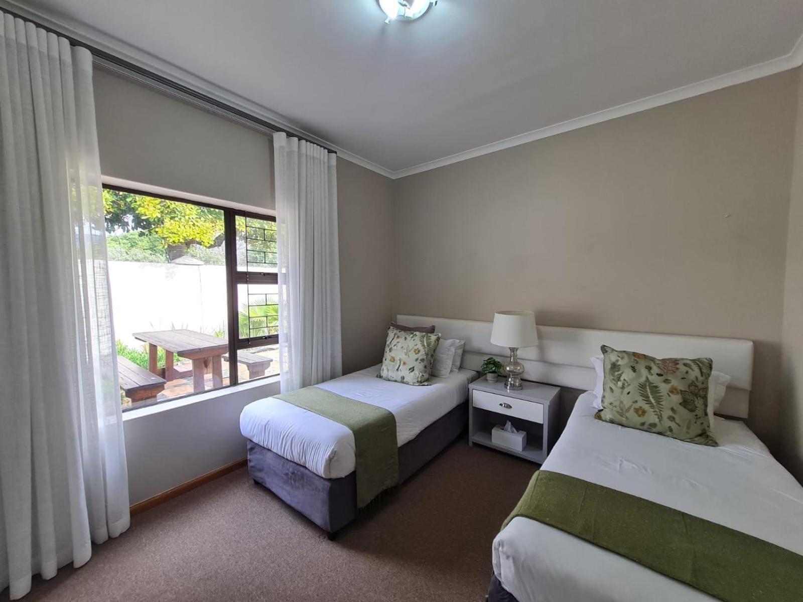 2 On Lismore Guesthouse Tokai Exteriör bild